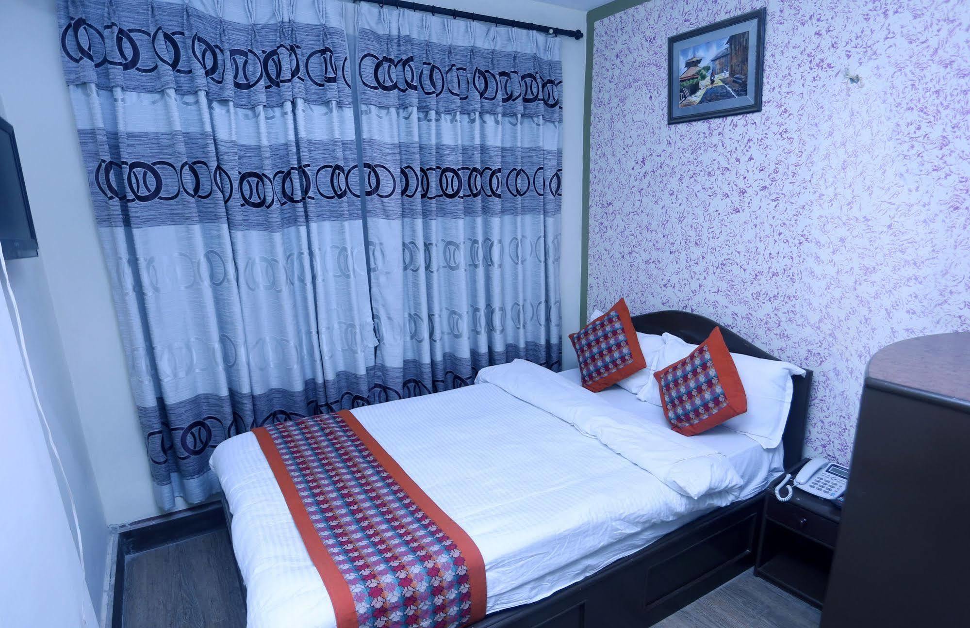 Oyo 153 Aster Hotel Nepal Kathmandu Exterior foto